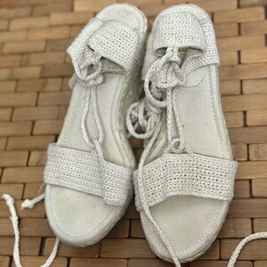 a.n.a New women White Espadrilles, Wedges with Lace-Up Design Size 8.5